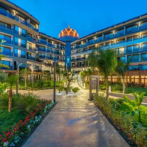 Arnor De Luxe & Hotel Side